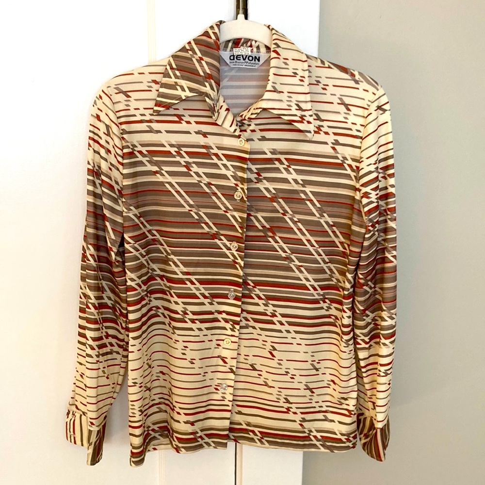 Rare vintage 1970s collared blouse